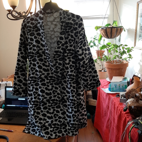 Ladies coat - Picture 2 of 7